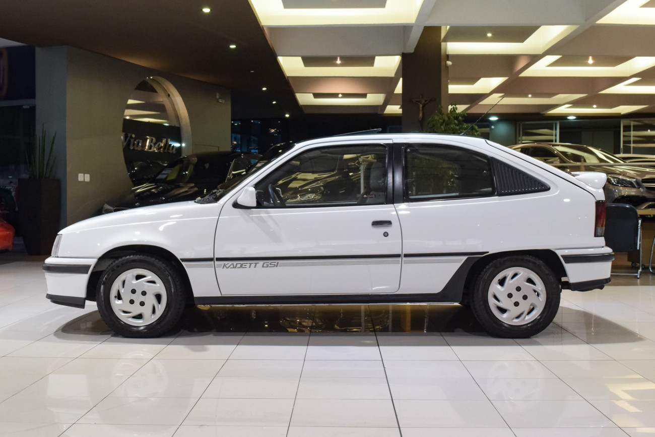 Chevrolet - Kadett GSi - Via Bella