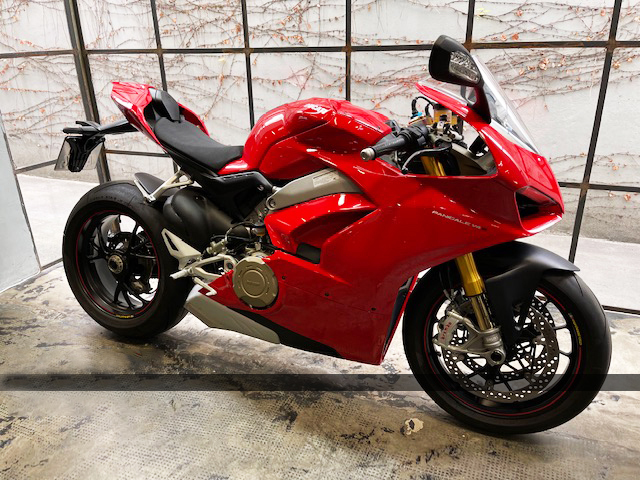 Ducati panigale v4 sale s